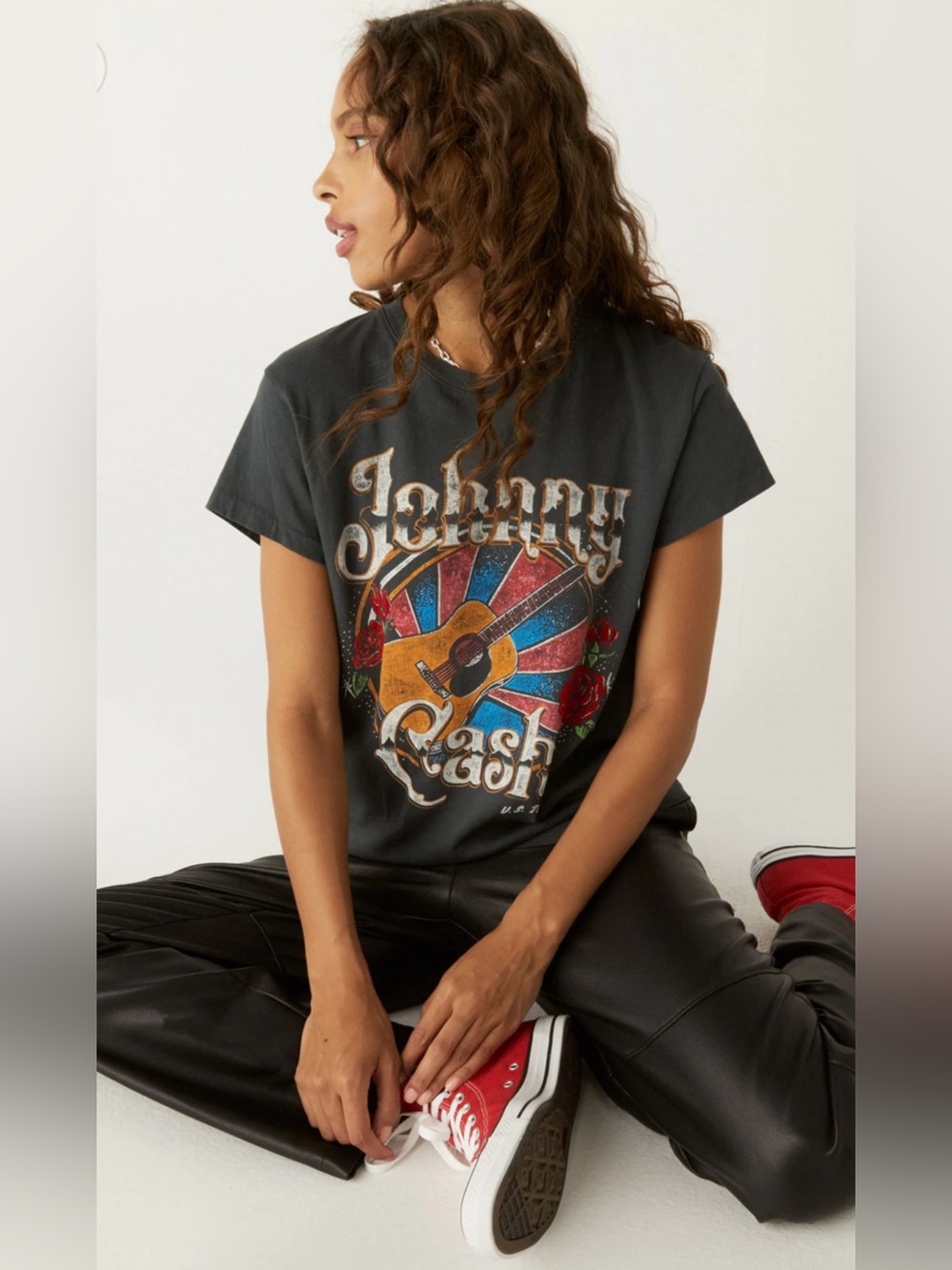 Daydreamer Johnny Cash Martin Guitar Tour Tee in Vintage Black